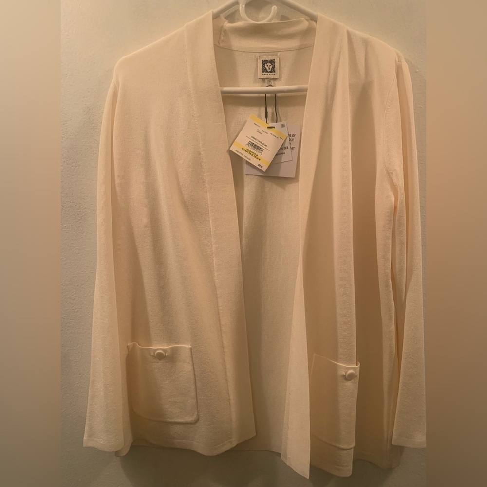 Anne Klein size medium cream cardigan brand new with tags